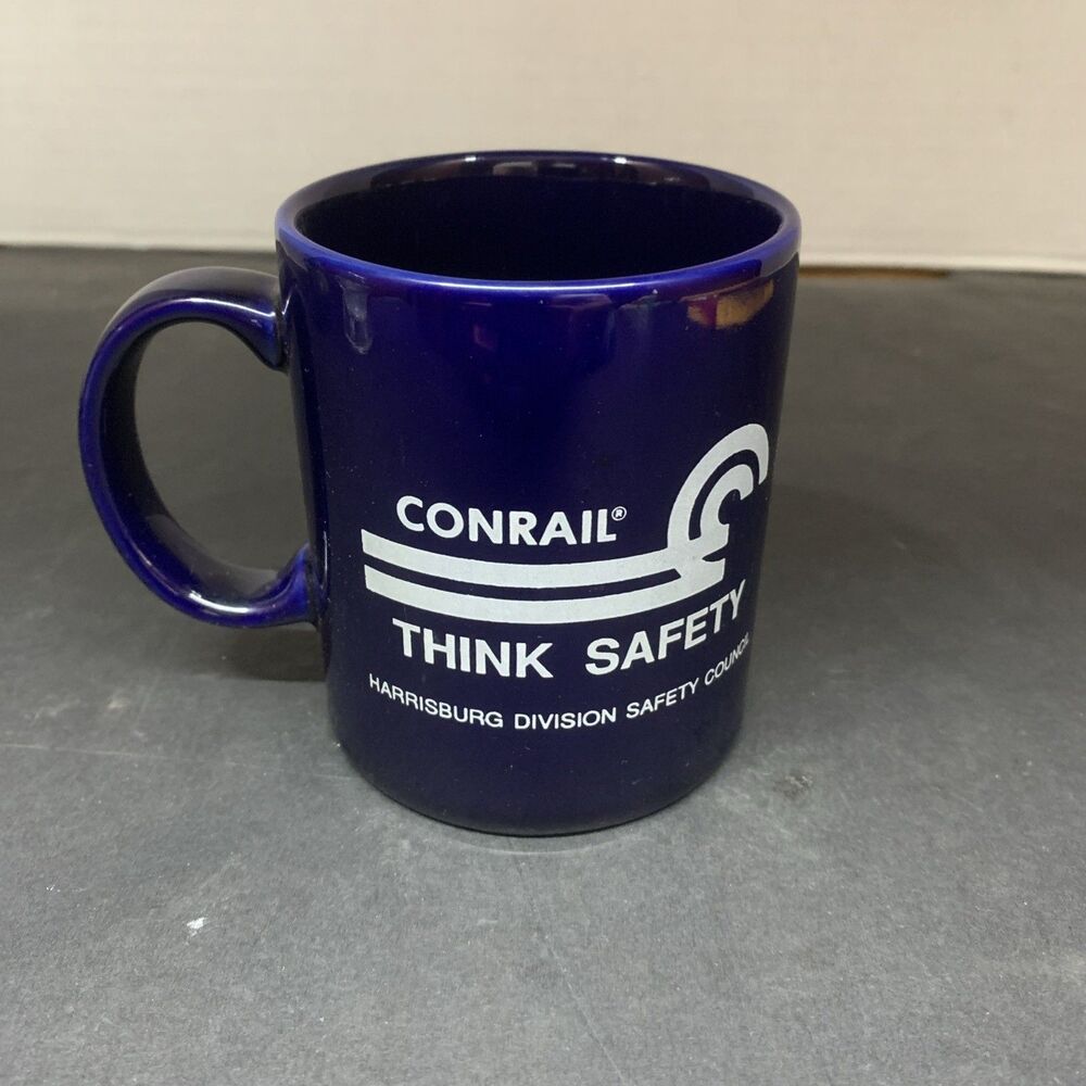 Conrail Defunct Railroad Company Logo Travel Souvenir Coffee Mug Tea Cup Blue